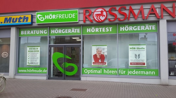Fachgeschäft für Hörgeräte mit Beratung, Hörtest und Hörakustik im Dessau-Center.